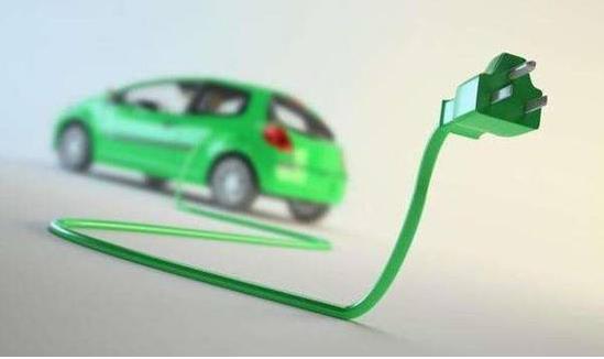 2018年全球電動(dòng)汽車銷量突破200萬(wàn)輛大關(guān)，達(dá)到201.8萬(wàn)輛，相比2017年增長(zhǎng)65%